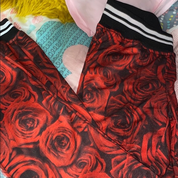 Sweats - Picture 2 of 3